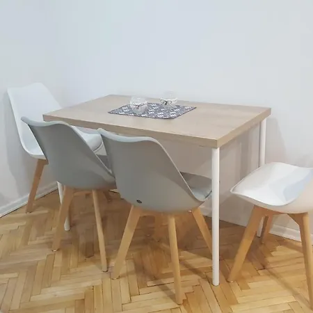 Nikoloski Apartment